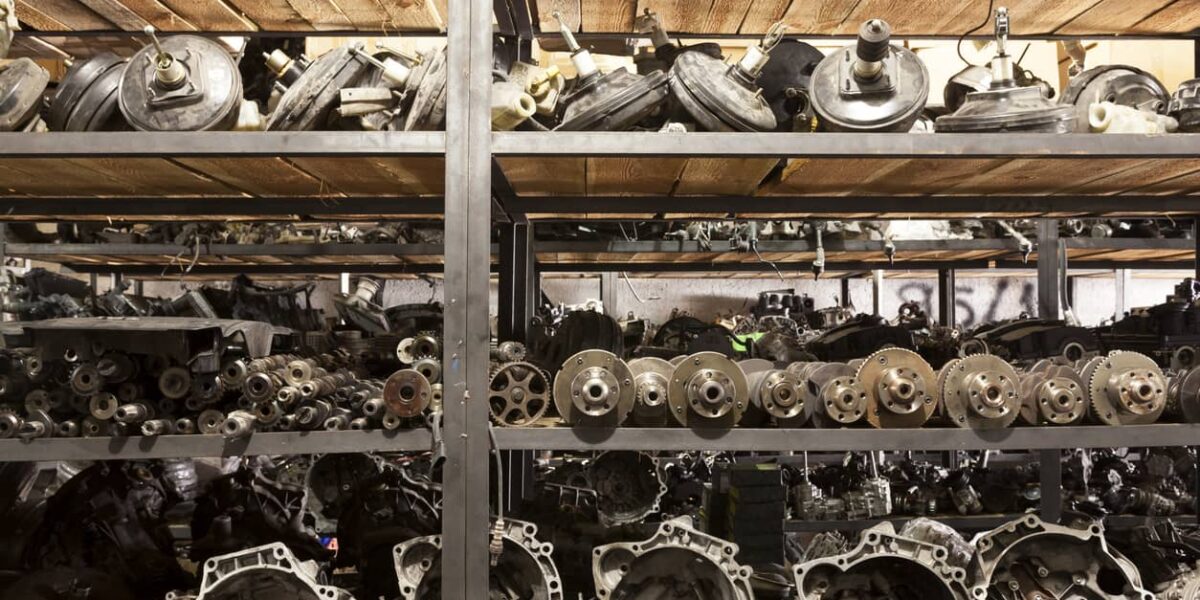 Collage of car parts and online shopping interface, illustrating the changing car parts market in the Netherlands
