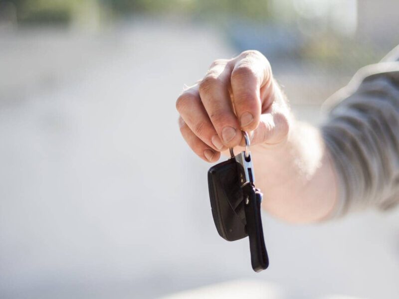 Person using a hire car for business and personal trips