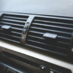 What to do if the air conditioner in your car leaks?