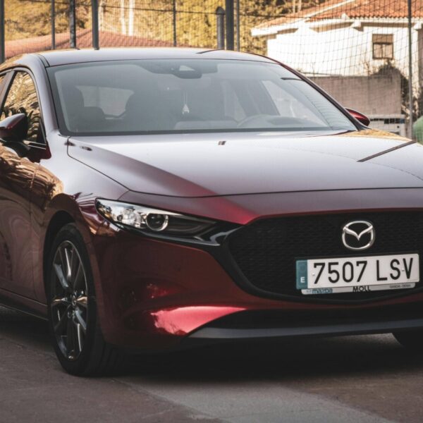 Mazda3 rood