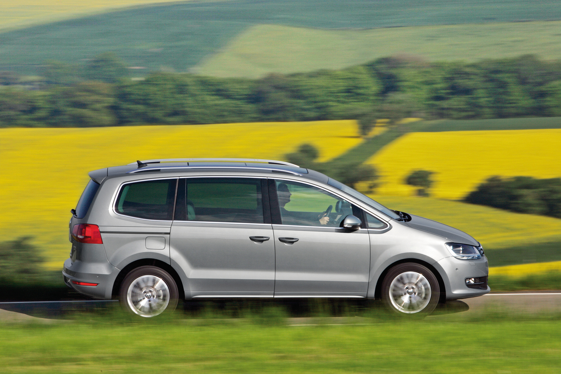 Safety issues Volkswagen Sharan highlighted