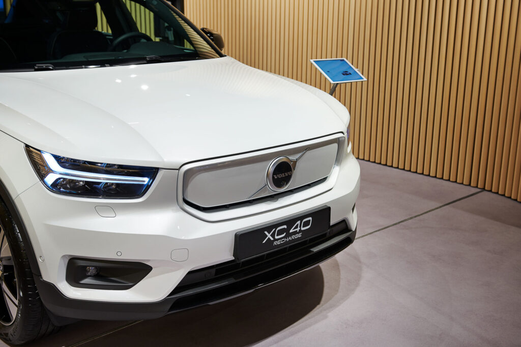 Volvo XC40 automatic gearbox shifting problems resolved