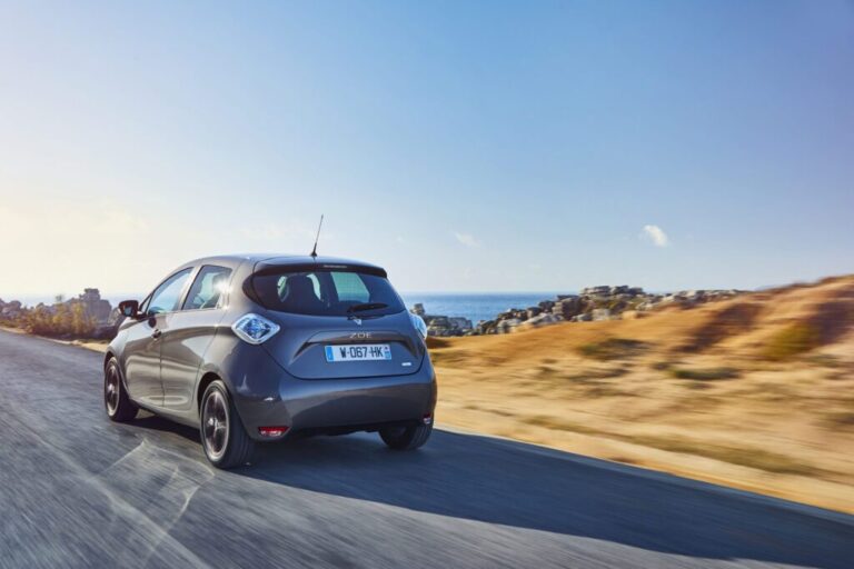 How to track down rattles in the Zoe