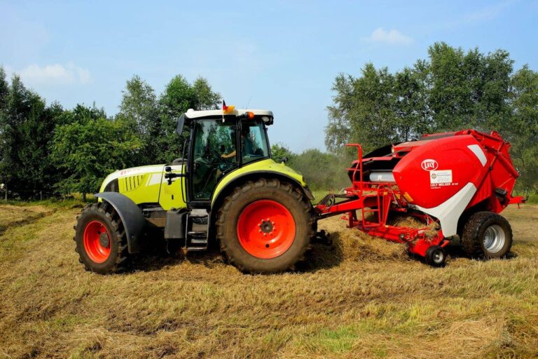tractor