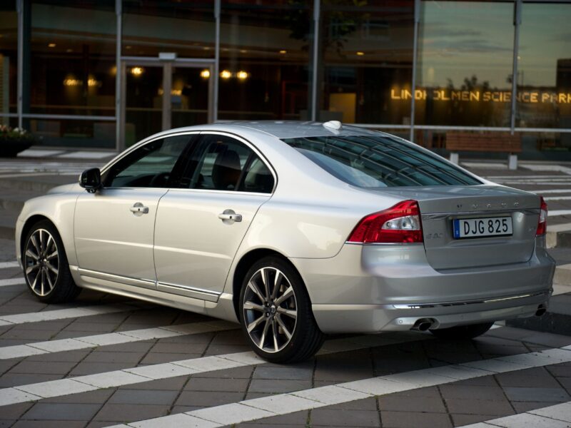Volvo S80