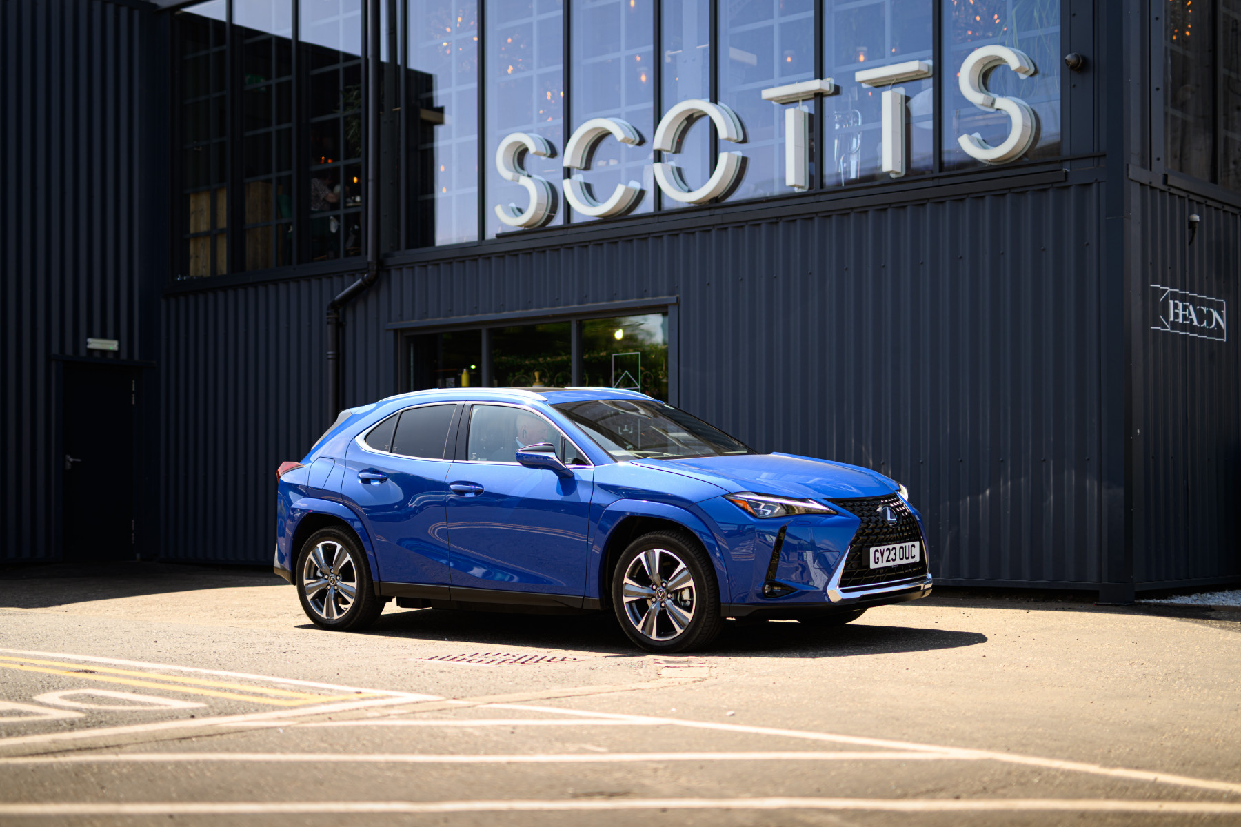 Lexus UX